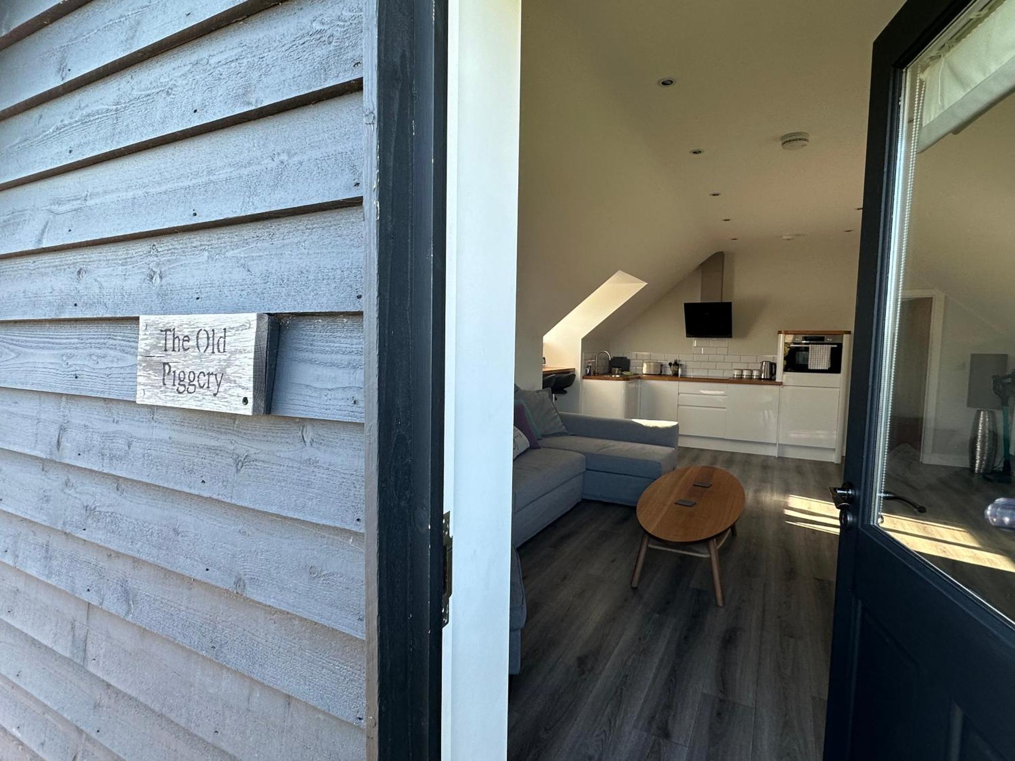 The Old Piggery, Cart Lodge In Newbourne Exterior photo